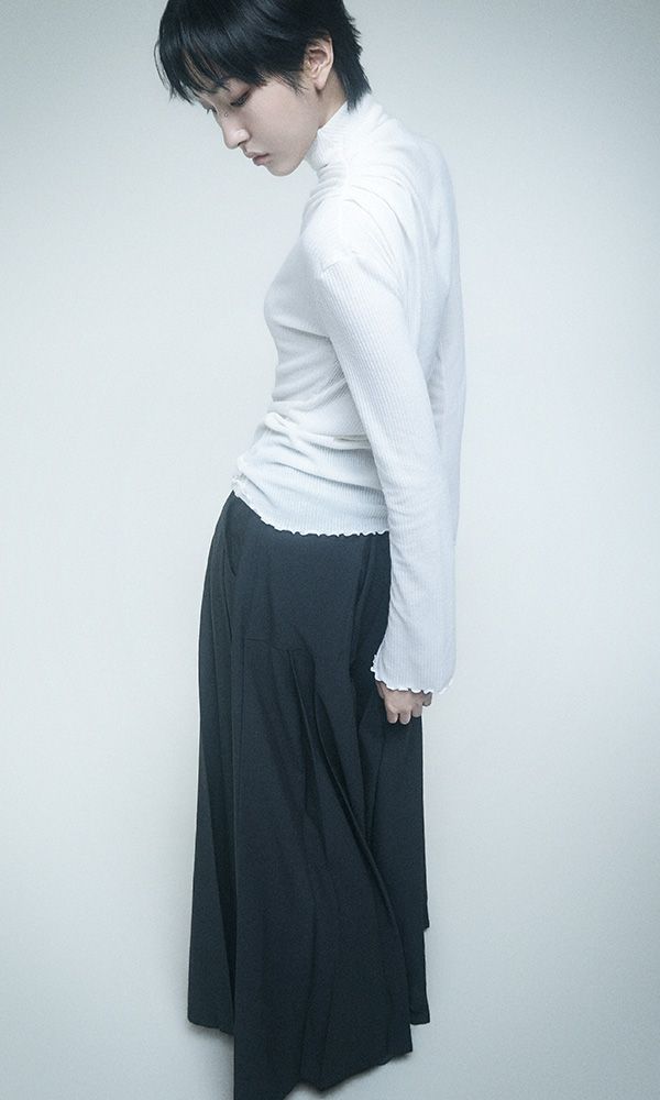 Cowl draped T-shirt Ivory