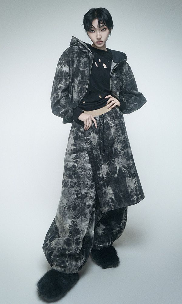 Pipe dyeing Denim Skirt pants Black
