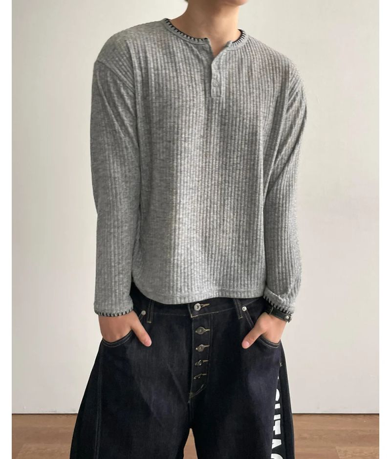 Stitched Henneck Cropped Knit