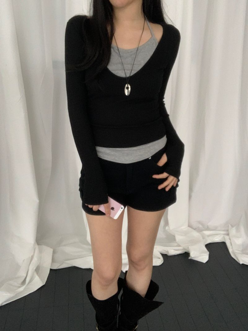 [set] Benir Halter-Neck V-Neck Tee Set  ​