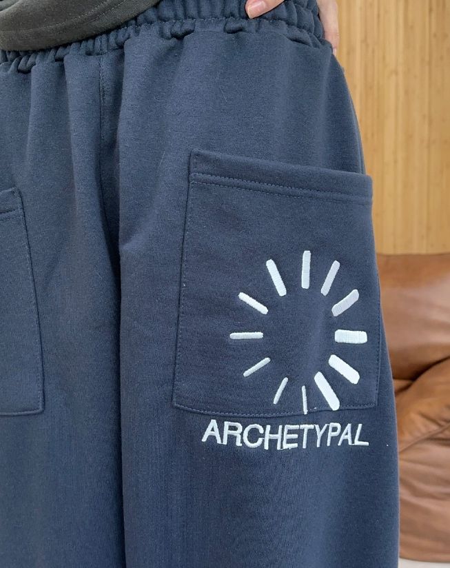 Arc Circle Embroidered Wide Pants