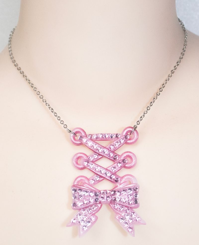 Eyelet Lace-up Necklace