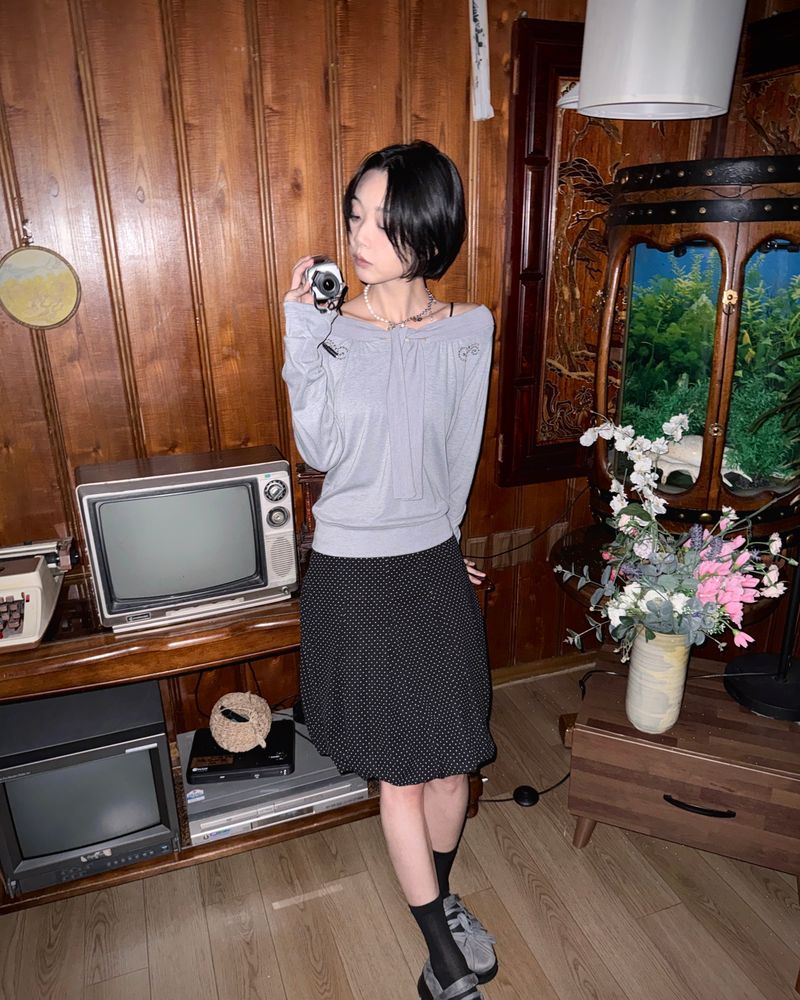 (3color) Studded Tie-Neck Soft Knit Tee
