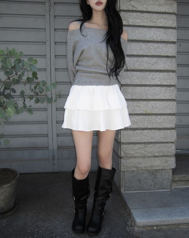 Leev Corduroy Tiered Mini Skirt