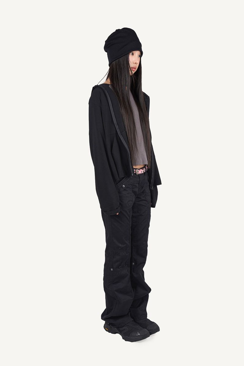ローライズスリムブーツカットパンツ
