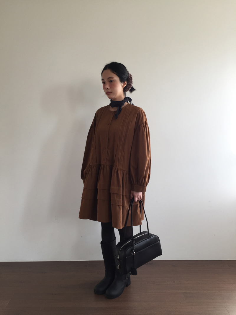 Pleatsby pintuck dress (2color)