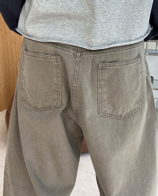 Dehail Cation Curved Pants