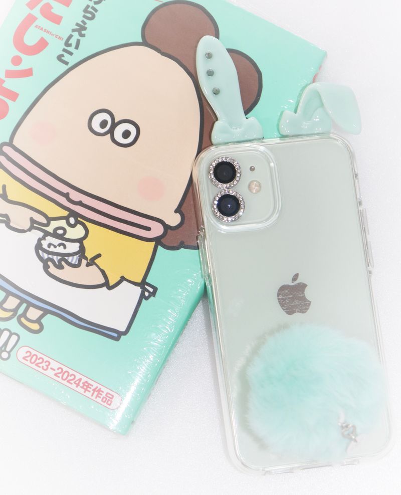Naughty Bunny Case (Mint)