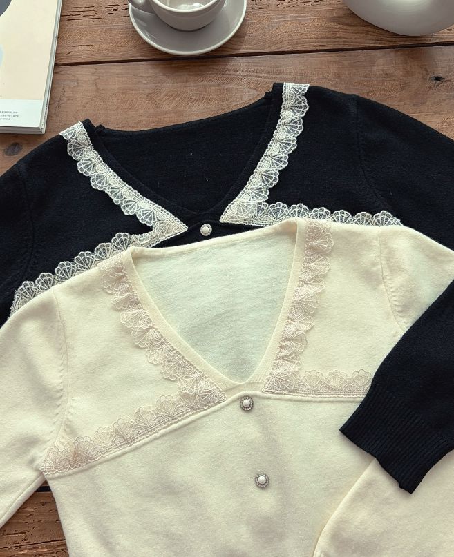 Lomet V-Neck Lace Pearl Knit