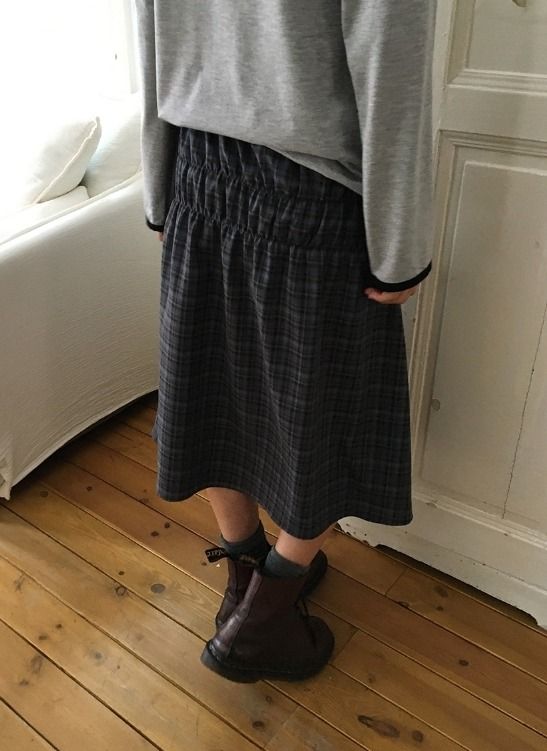 Ulan Shirring Check Banding Midi Skirt