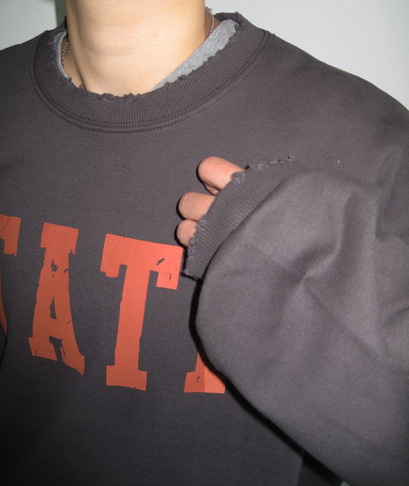 [UNISEX] STO Damage Sweatshirt (2 Colors)