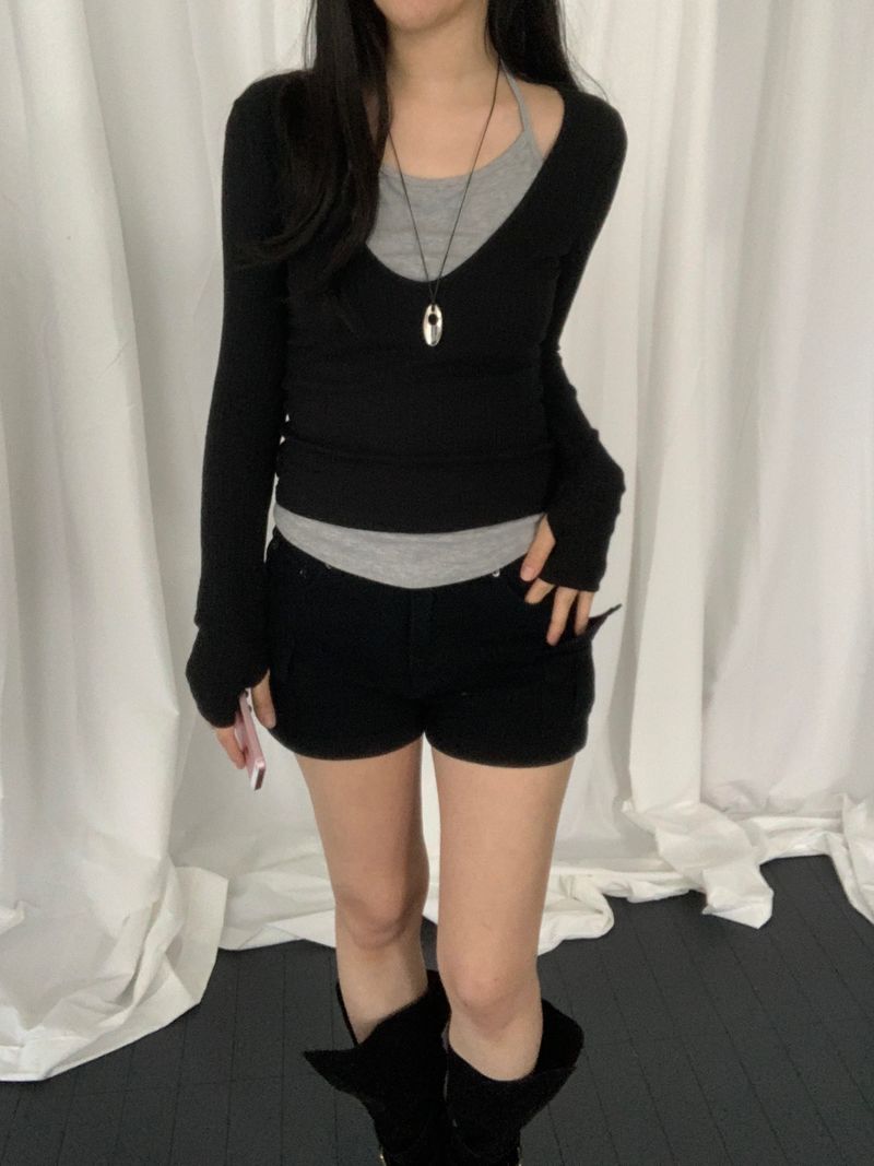 [set] Benir Halter-Neck V-Neck Tee Set  ​