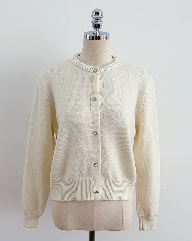 Swal Round Beads Knit Cardigan