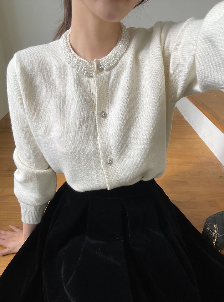 Swal Round Beads Knit Cardigan