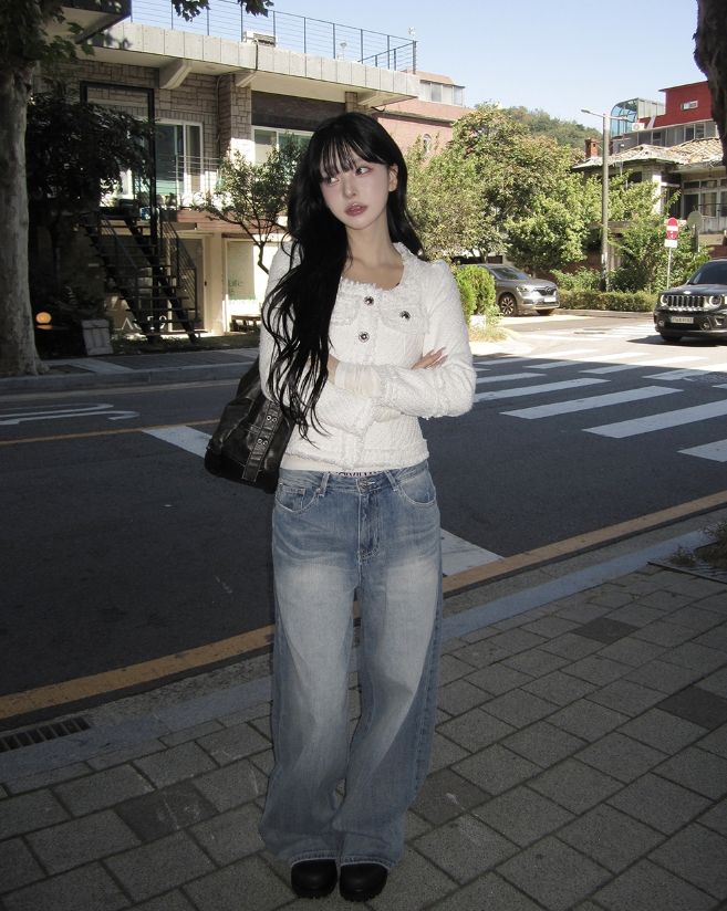 Mored Back Pocket Wide Denim Pants