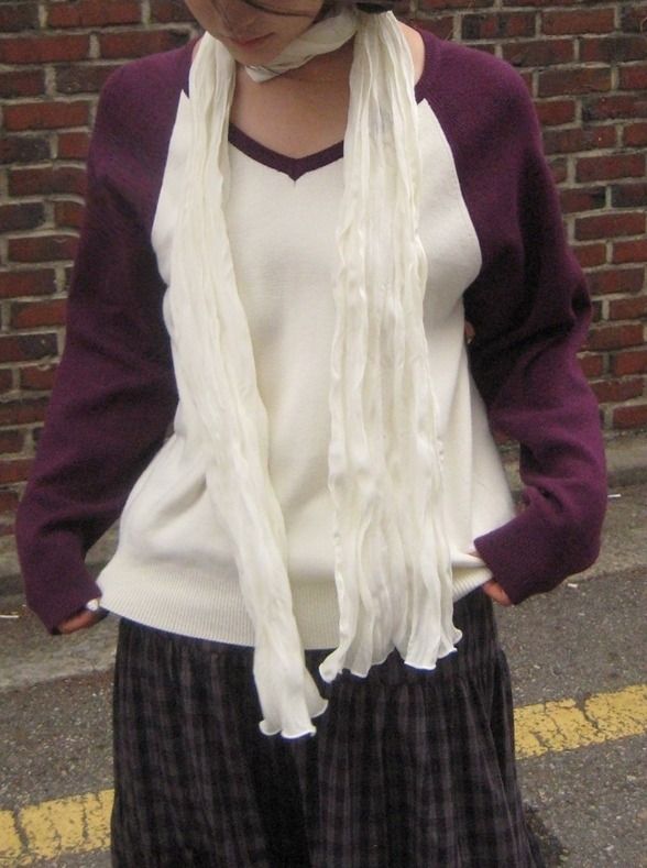 Juon Color Matching Raglan V-Neck Knit