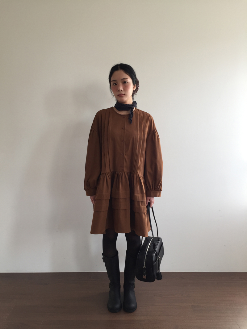 Pleatsby pintuck dress (2color)