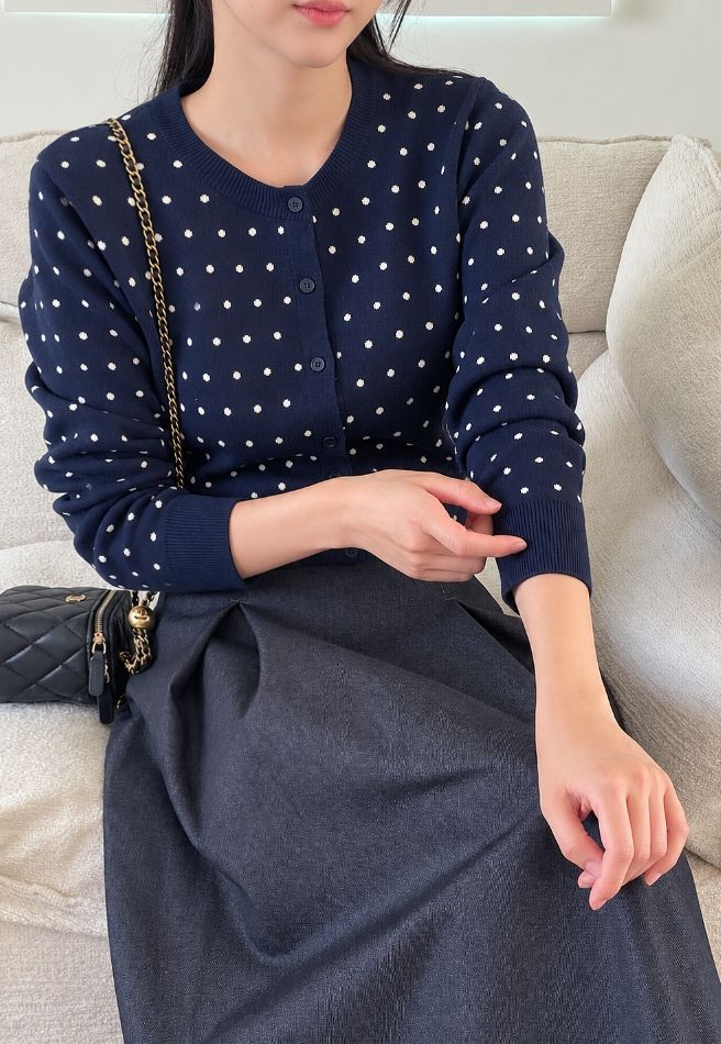 Moel Round Neck Dot Knit Cardigan