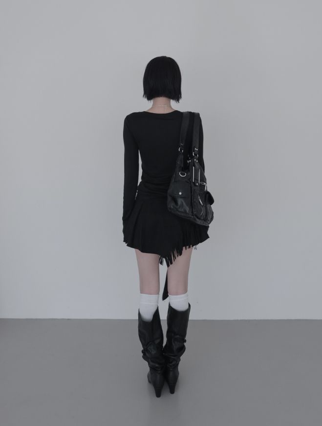 ヴァース ストラップ ラップ ボタン Tシャツ