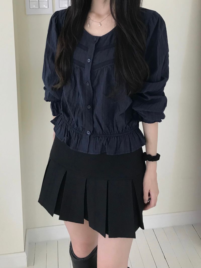 Lucy Frill Blouse (2 colors)