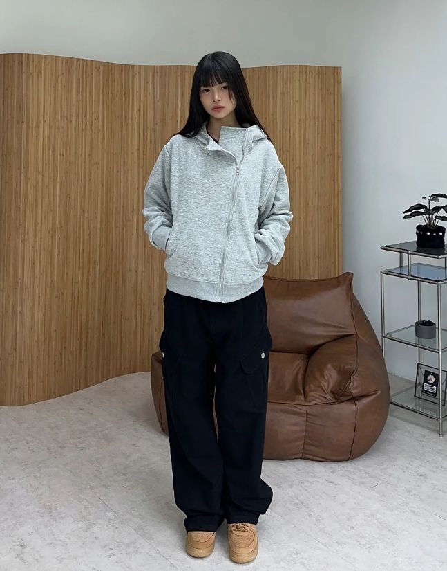 2S Diagonal High-Neck Hood Zip-up