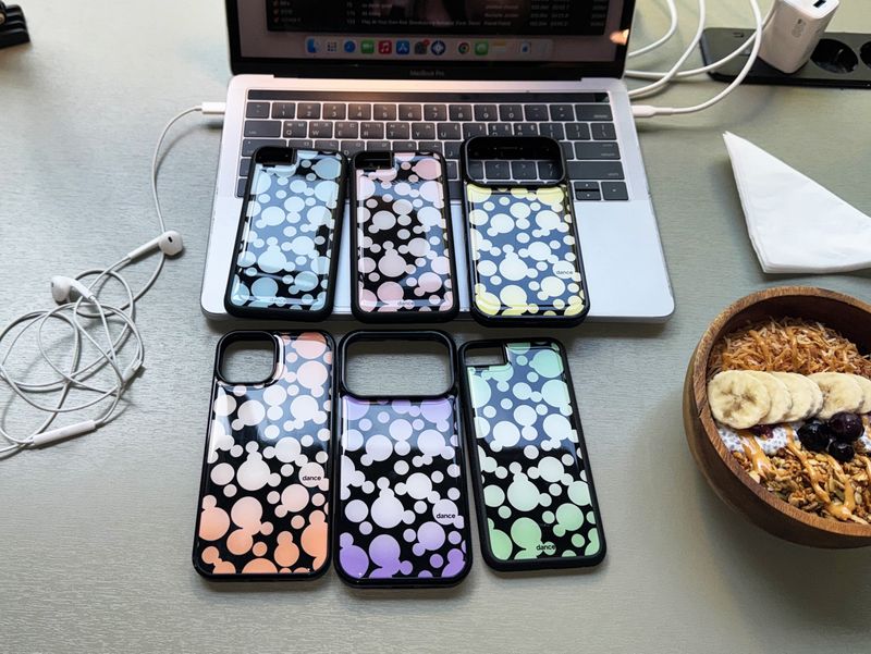 DANCE dot case no. 083