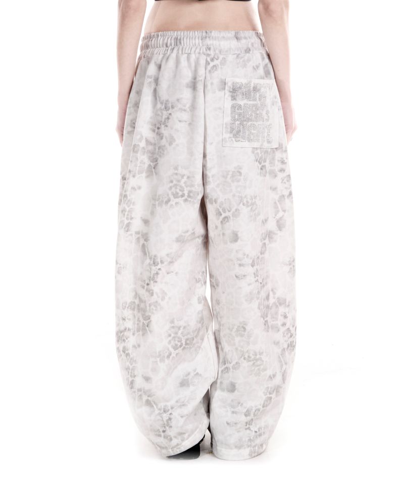 PARTY GIRL HOTFIX SET SWEATPANTS WHITE LEOPARD