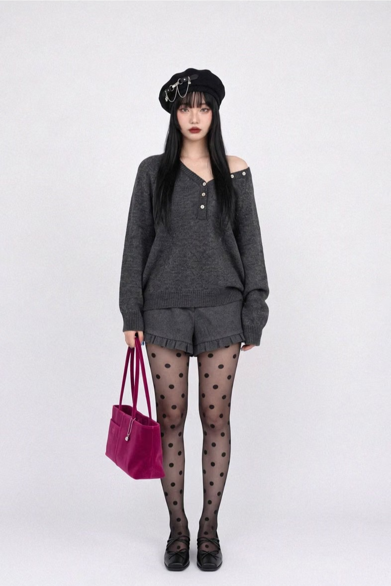 BUTTON-ACCENTED V-NECK KNIT (7COLORS!)
