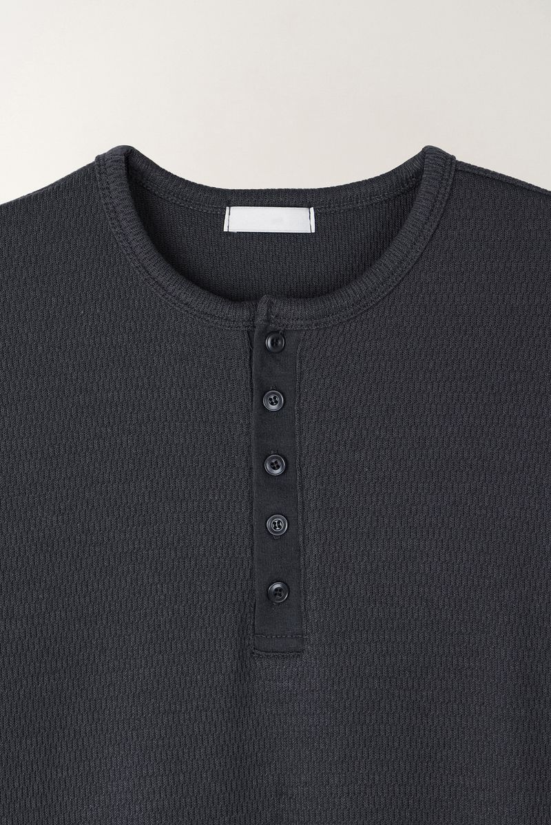 Ake Henley Longsleeve