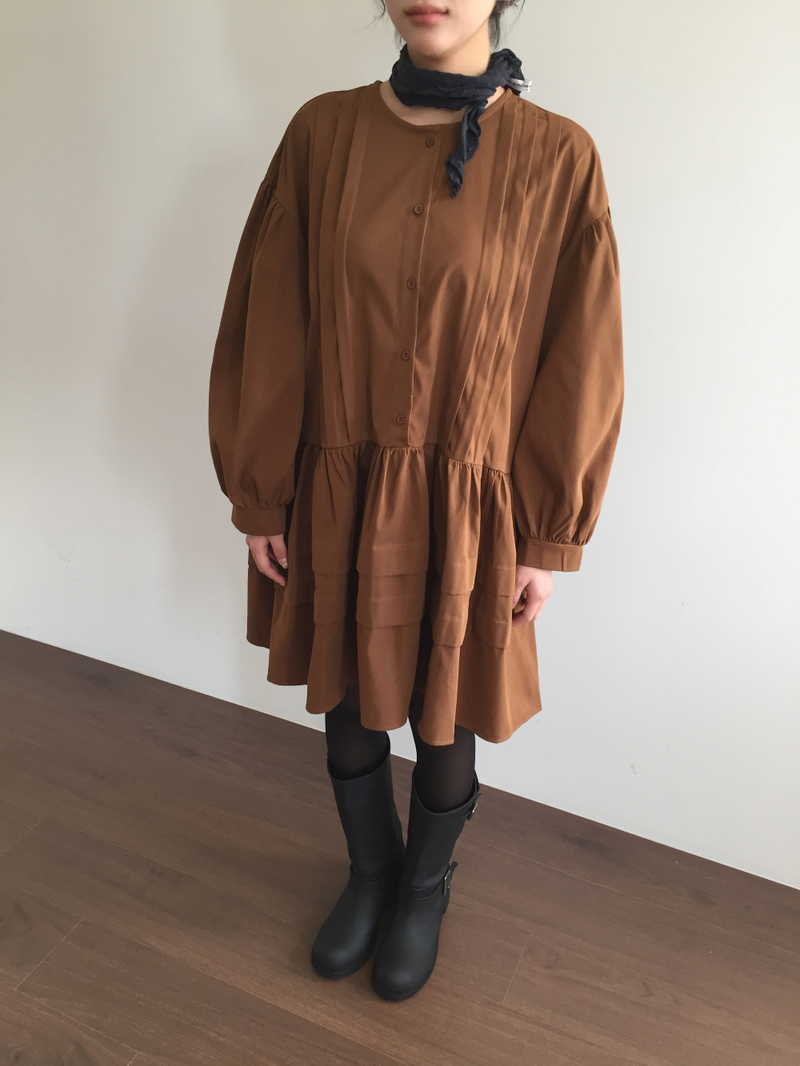 Pleatsby pintuck dress (2color)