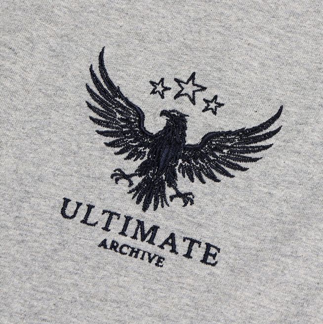 Dayren Eagle Embroidered Collar Tee
