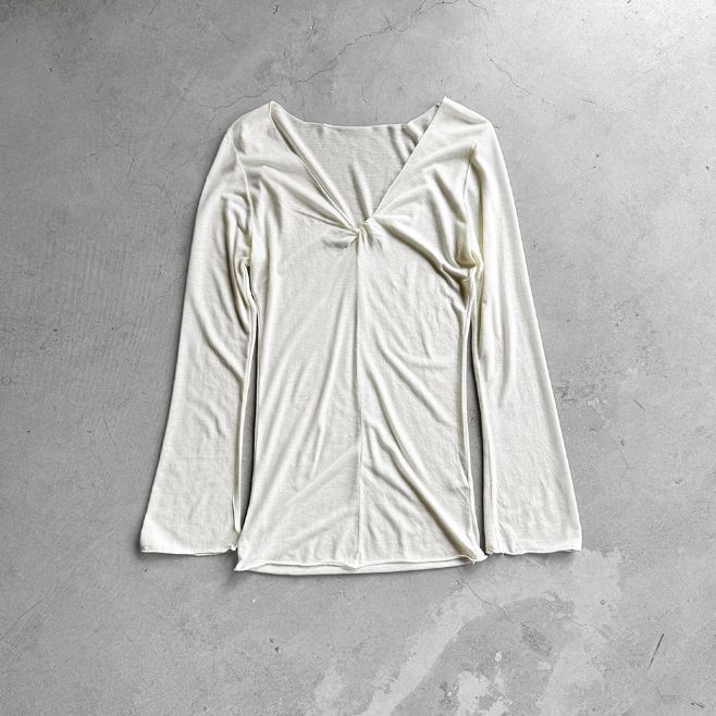 Nuel Twisted Long Sleeve Tee