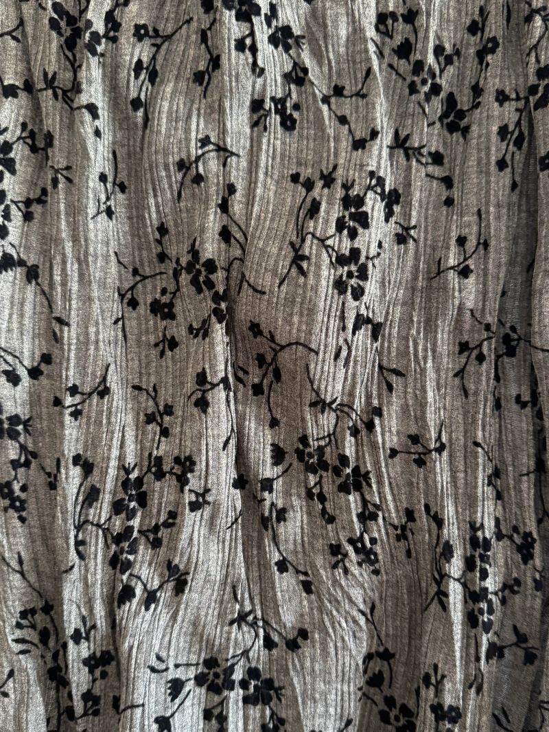 Tiny Posy Scarf - Charcoal
