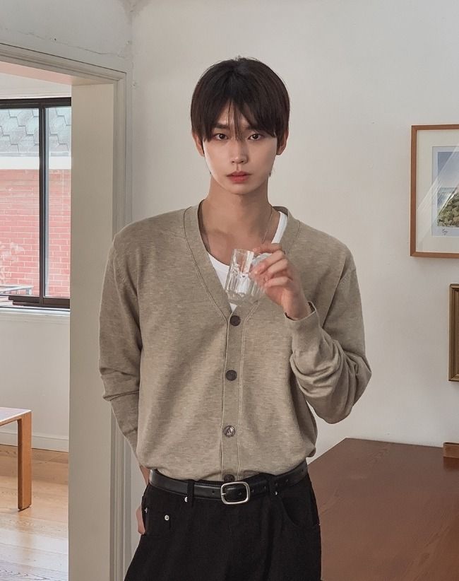 2PLAN（ツープラン）の「Rodent Basic V-neck Knit Cardigan（Tops）」