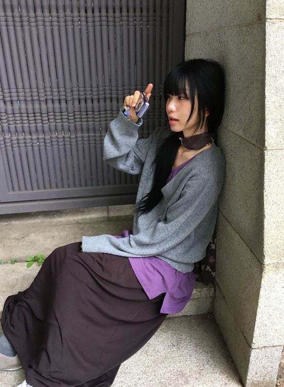 26FW★ [BAONHAUS] レヴィア V-ネック ニット