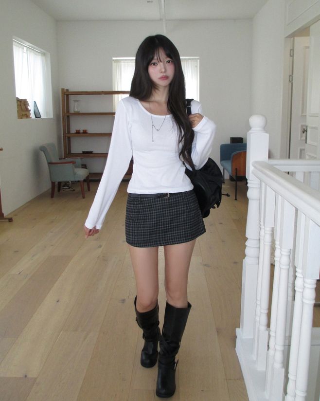Furby Daily Round Slim Long Sleeve