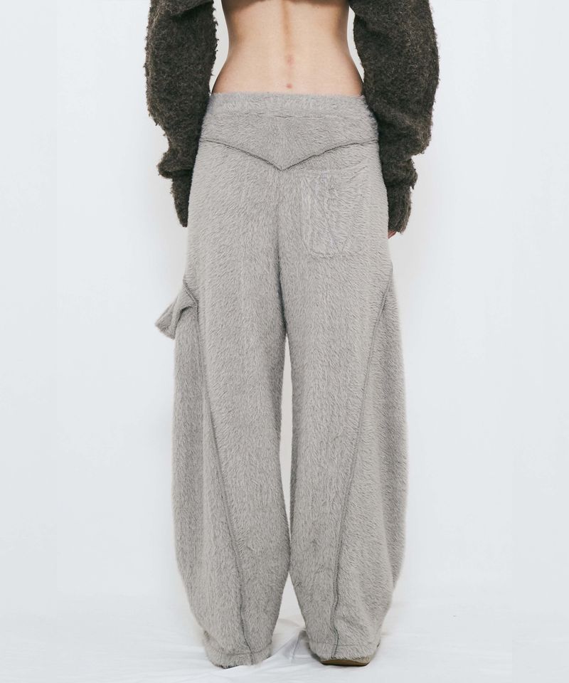 SHAGGY SWEAT PANTS