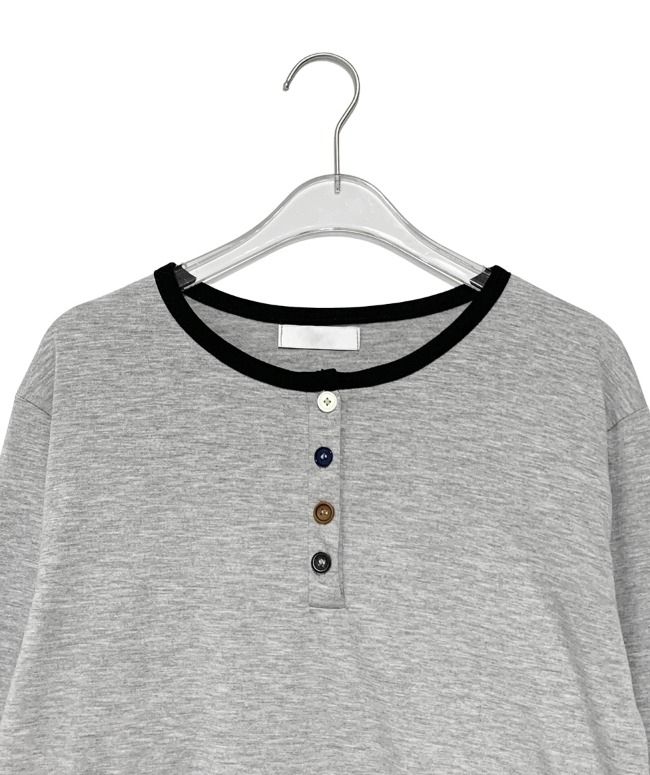Tero Loose-Fit Henley Neck Long Sleeve Tee