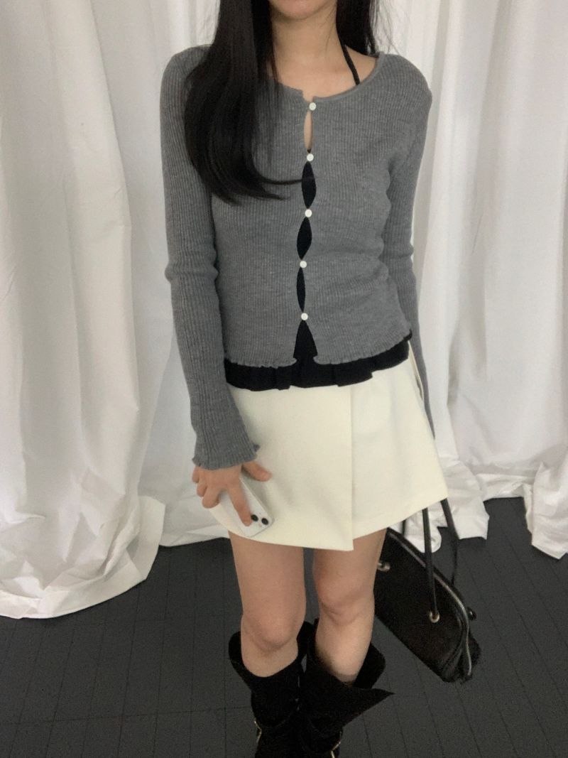 Tviche Round Neck Frill Button Cardigan