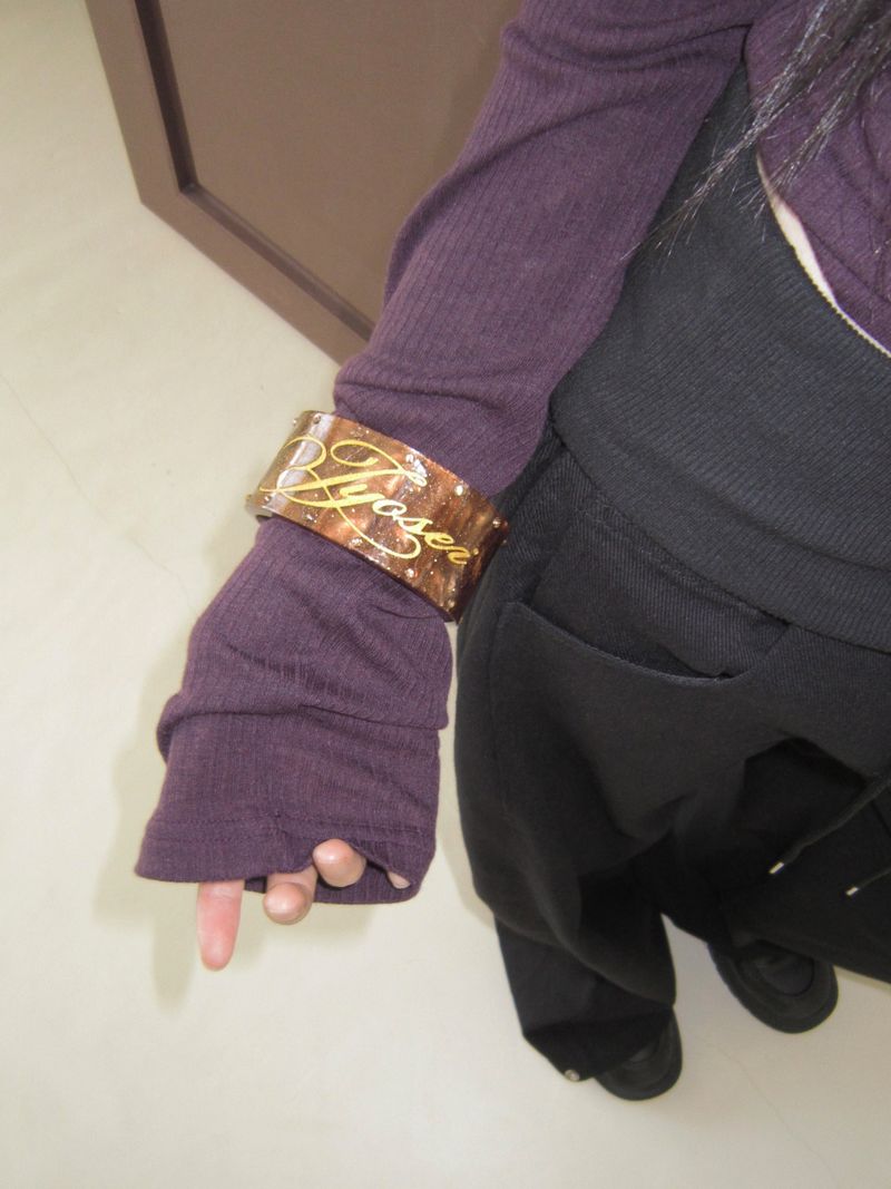 Nup Lettering Cubic Bangle Bracelet