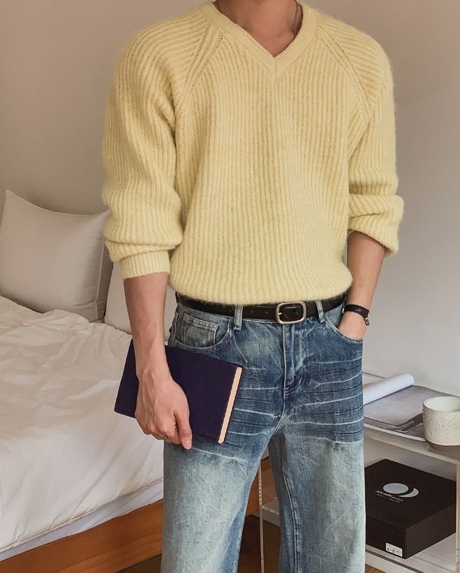 Claire V-neck Mohair Knit