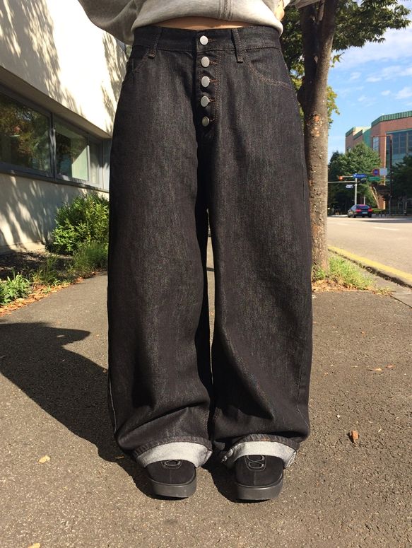 anyonemore（エニーワンモアー）の「ロラン デニム ボタン ワイド ロング パンツ（パンツ）」