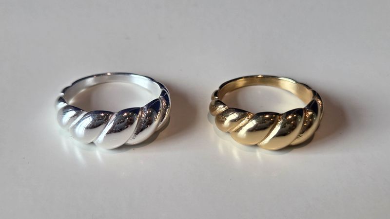 LifeProof Croissant Ring (Silver/Gold)