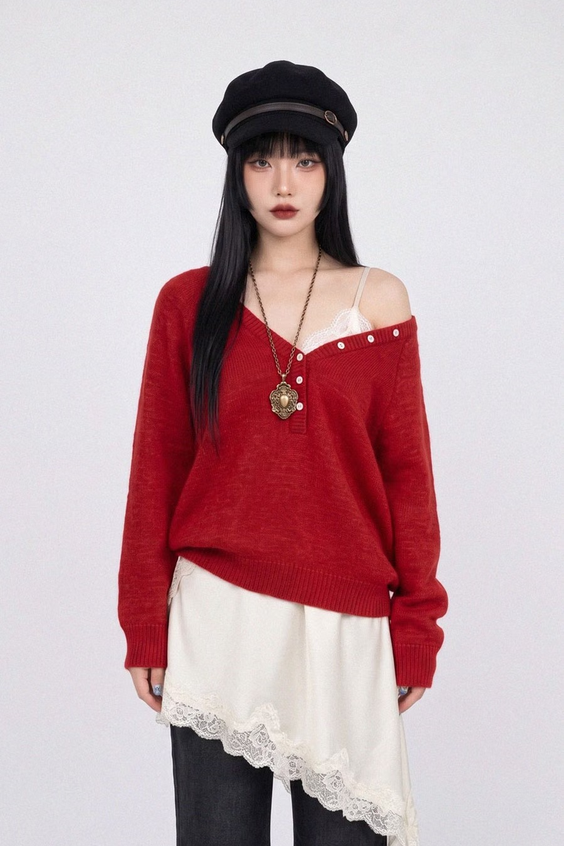 BUTTON-ACCENTED V-NECK KNIT (RED)