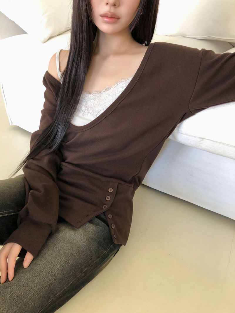 Morang Deep V-Neck Button Sweatshirt