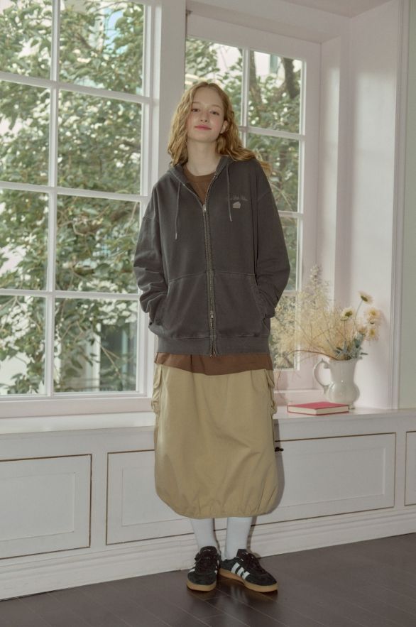 26FW★ [2-WAY] Crying Kitty Pigment Hood Zip-Up