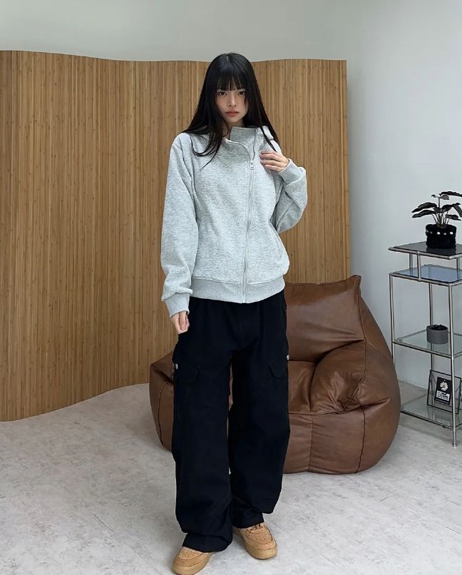 2S Diagonal High-Neck Hood Zip-up