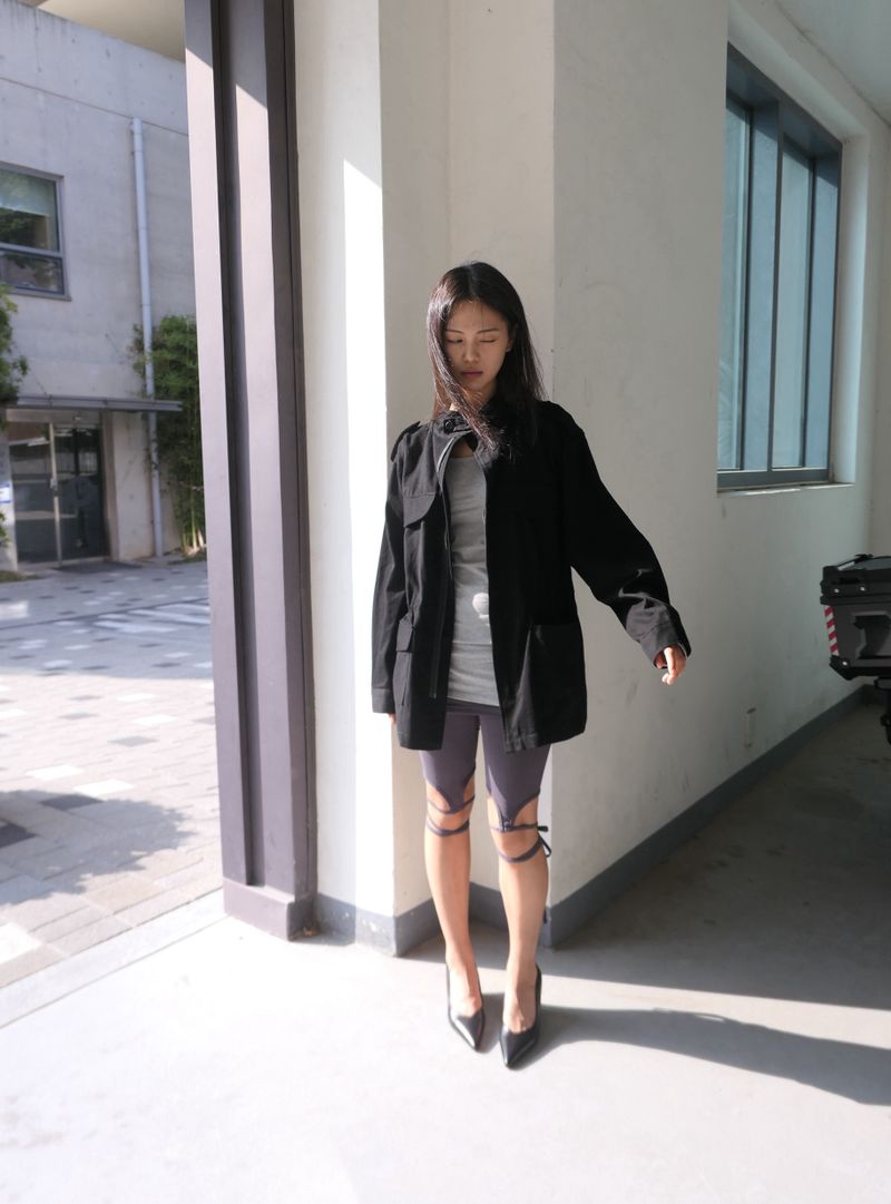 U-Neck Long Tee