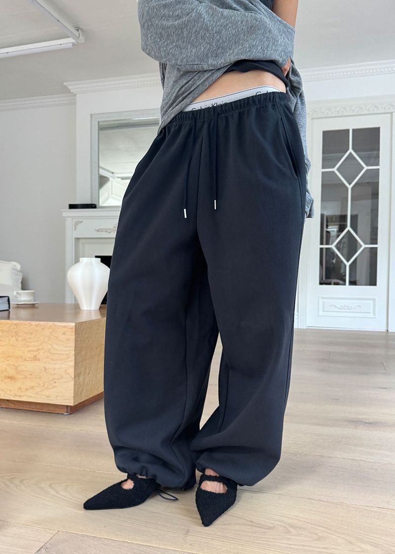eon（イオエン）の「ワイド バルーン スウェット パンツ (6color)（パンツ）」