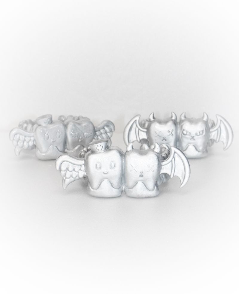 ANGEL TWEE BANGLE